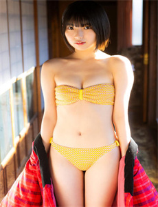 美女脱一净二静视频