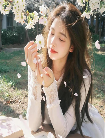 特工女友剪辑手法分析典范式的：节奏把控与转场技巧探讨